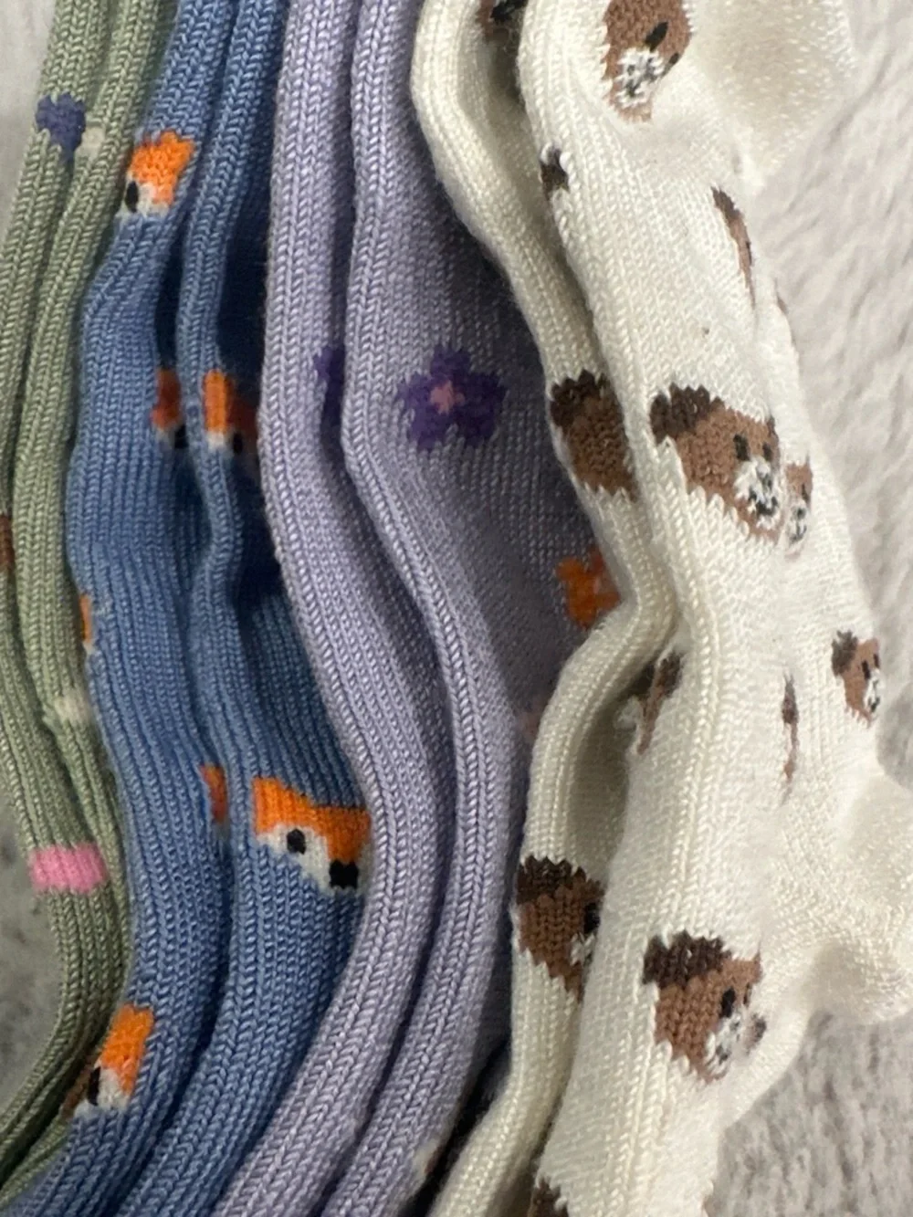 Cat & Jack Olive Green Heart Crew Socks - 4 Pack